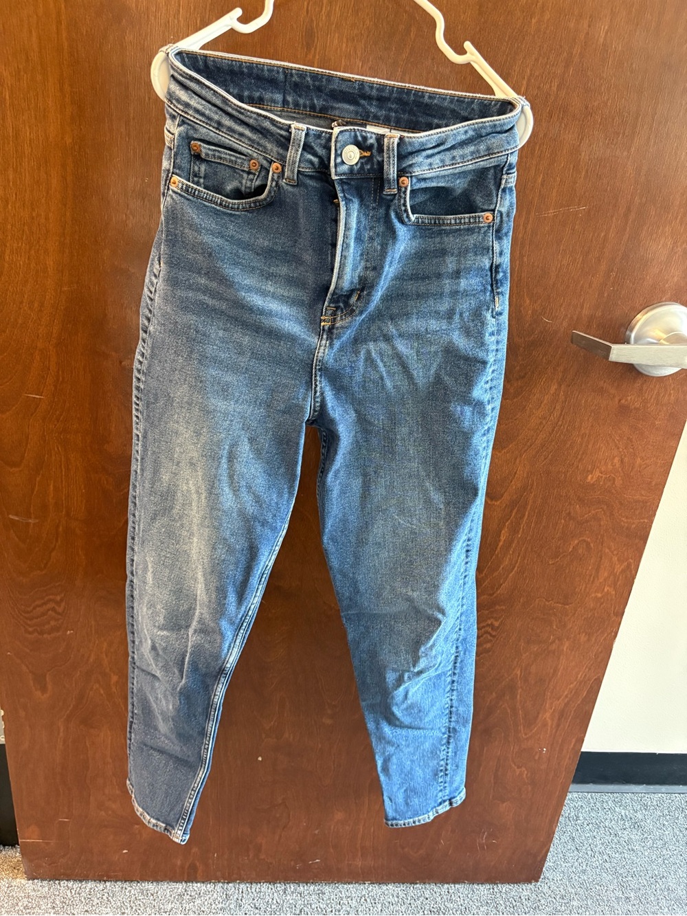 Classic High-Waist Blue Women's Jeans (Mom Jeans)